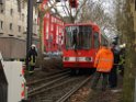 KVB Zug entgleist Koeln Suelz Suelzguertel P009